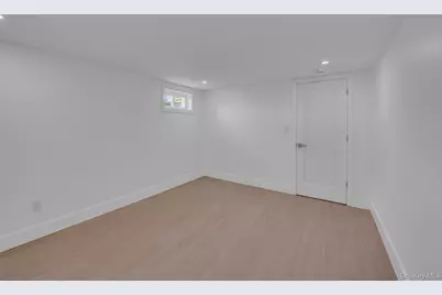 13 W 15th Street, Deer Park, NY 11729 - Photo 24