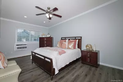 662 Veterans Highway #5-1G, Hauppauge, NY 11788 - Photo 8