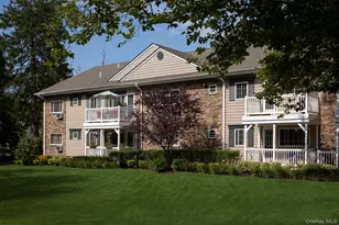 662 Veterans Hwy, Hauppauge, NY 11788 - Photo 2