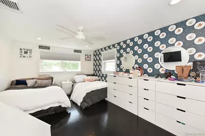 383 Violet Street, Massapequa Park, NY 11762 - Photo 22