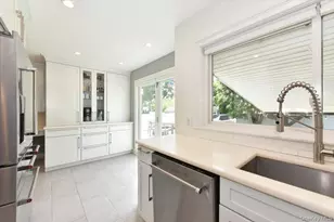 383 Violet St, Massapequa Park, NY 11762 - Photo 12