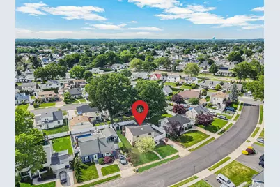 40 Buttercup Lane, Levittown, NY 11756 - Photo 36