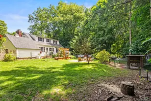 13 Provost Dr, Airmont, NY 10901 - Photo 36