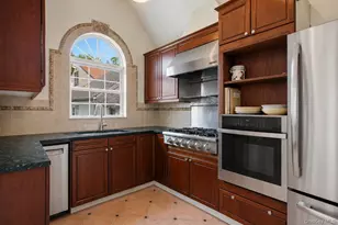 463 Beach Ave, Mamaroneck, NY 10543 - Photo 8