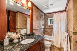 21 Lydia Ln, Garden City, NY 11530 - Photo 16