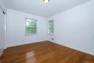 25 Crosshill Rd, Hartsdale, NY 10530 - Photo 14