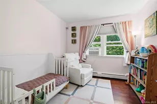 127 Cardinal Ln, Islip, NY 11731 - Photo 16