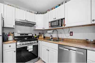 127 Cardinal Lane #127, Islip, NY 11731 - Photo 8