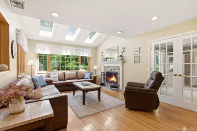 1 Regal Court, Saint James, NY 11780 - Photo 10