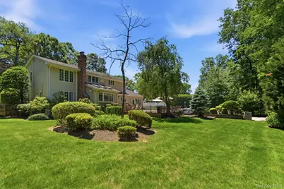 1 Regal Court, Saint James, NY 11780 - Photo 38