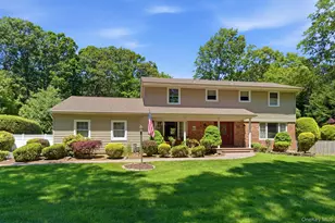 1 Regal Ct, Saint James, NY 11780 - Photo 2