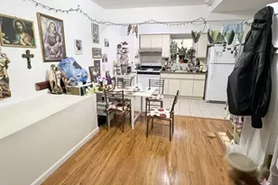 35-09 Leavitt St, Flushing, NY 11354 - Photo 2