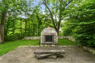 392 Main St, Cold Spring, NY 10516 - Photo 2