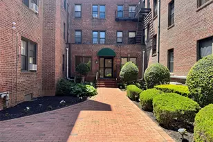 222 7th St, Garden City, NY 11530 - Photo 18