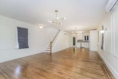 332 Willowbrook, New York, NY 10314 - Photo 4