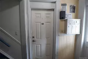 141 St James St, Kingston, NY 12401 - Photo 2