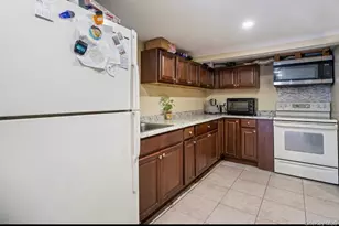 47 Bushwick Ave, Brentwood, NY 11717 - Photo 16