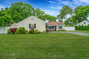 57 Henry Ave, Selden, NY 11784 - Photo 2