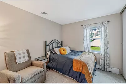 57 Henry Avenue, Selden, NY 11784 - Photo 16