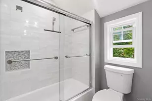 2 Taft Ave, Islip, NY 11751 - Photo 22