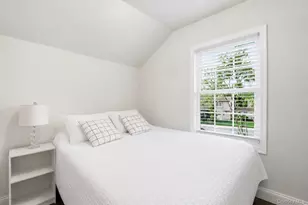 2 Taft Ave, Islip, NY 11751 - Photo 20