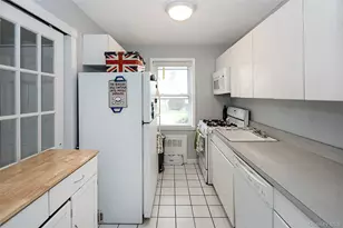 71-15 252nd St, Bellerose, NY 11426 - Photo 10