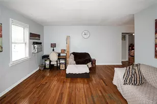 71-15 252nd St, Bellerose, NY 11426 - Photo 16
