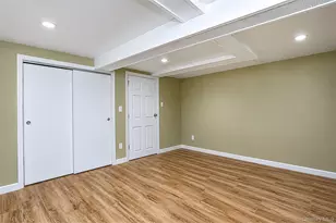 9520 239th St, Floral Park, NY 11001 - Photo 34