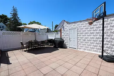 95-20 239th Street, Floral Park, NY 11001 - Photo 36