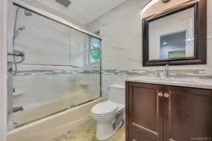5 E Grove St, Massapequa, NY 11758 - Photo 24
