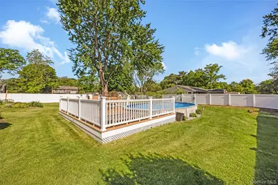 85 Wayne Street, Hauppauge, NY 11788 - Photo 26