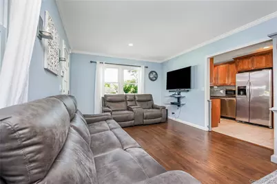 85 Wayne Street, Hauppauge, NY 11788 - Photo 14