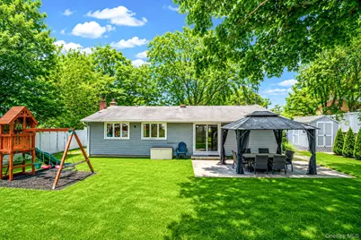 16 Valley Street, Ronkonkoma, NY 11779 - Photo 36