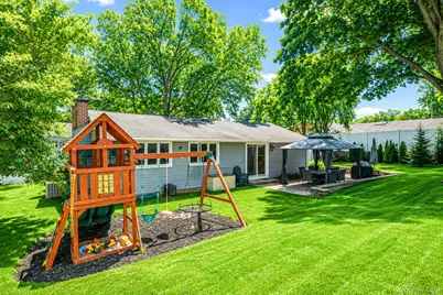 16 Valley Street, Ronkonkoma, NY 11779 - Photo 38