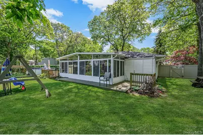 49 Washington Avenue, Mastic Beach, NY 11951 - Photo 32