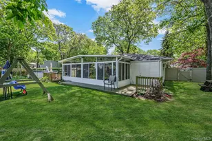 49 Washington Ave, Mastic Beach, NY 11951 - Photo 32
