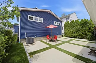 72 E Hitchcock Ave, Floral Park, NY 11001 - Photo 20