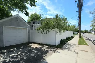 3 Benjamin Ave, Amityville, NY 11701 - Photo 22