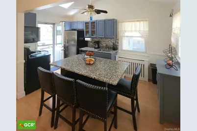 3 Benjamin Avenue, Amityville, NY 11701 - Photo 4