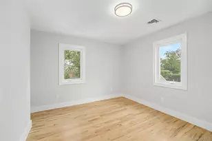 105 Moore St, New Hyde Park, NY 11040 - Photo 22