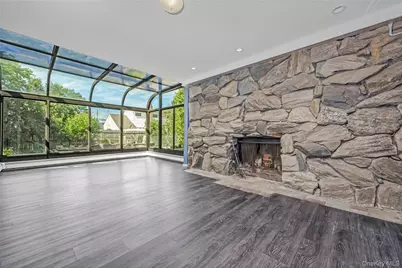 233 Walnut Street, Massapequa Park, NY 11762 - Photo 20