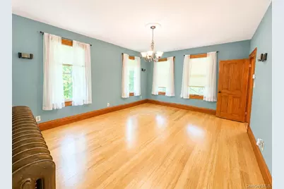 248 N Highland Avenue, Chestnut Ridge, NY 10965 - Photo 6