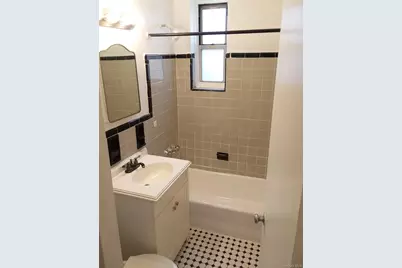 67-30 Clyde Street #3P, Forest Hills, NY 11375 - Photo 4
