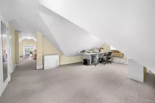 51 Maple Dr, Great Neck, NY 11021 - Photo 24