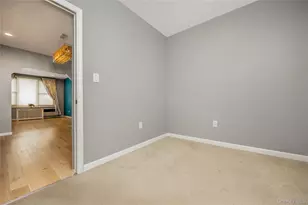 61-49 62nd Rd, Middle Village, NY 11379 - Photo 14