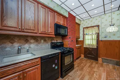 6149 62nd Road, Middle Village, NY 11379 - Photo 20