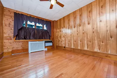 6149 62nd Road, Middle Village, NY 11379 - Photo 30