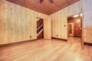 61-49 62nd Rd, Middle Village, NY 11379 - Photo 28