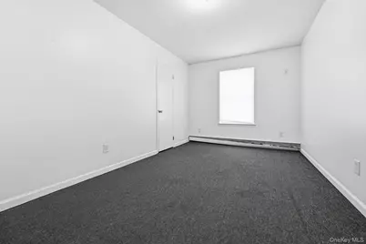 390 Atlantic Street, Copiague, NY 11726 - Photo 22