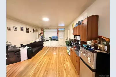 138-70 Elder Avenue #7G, Flushing, NY 11355 - Photo 4